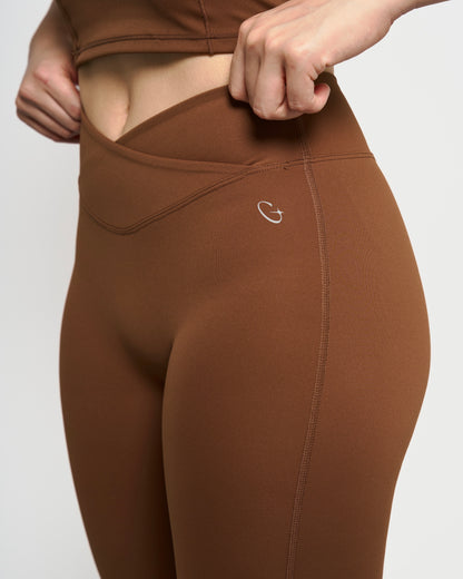 Brown Basic V-shape Flare Leggings