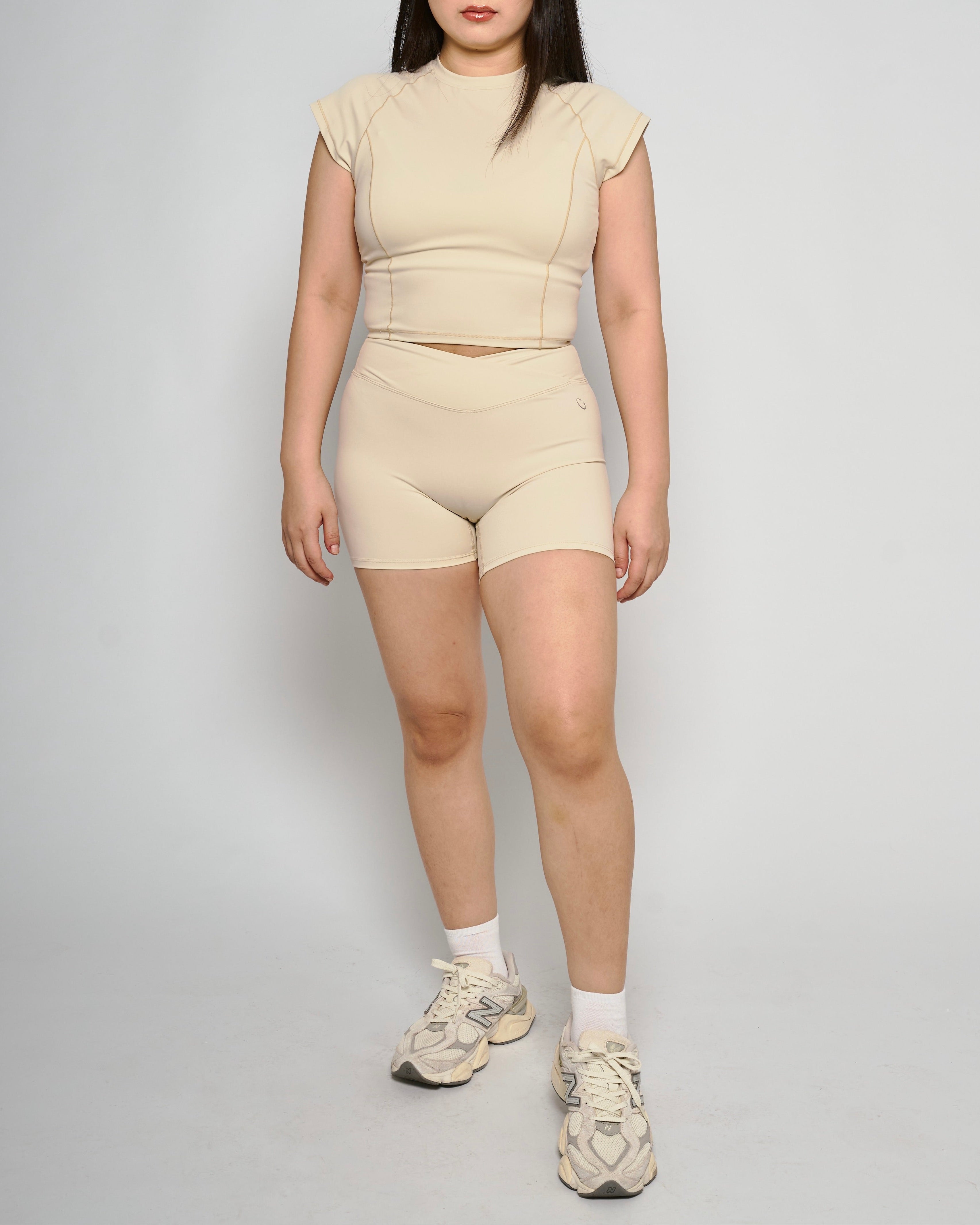 Ivory Basic V-shape Biker Shorts